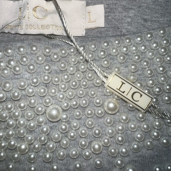 Elegant Gray Off-the-Shoulder Sweater - Picture 6 of 6